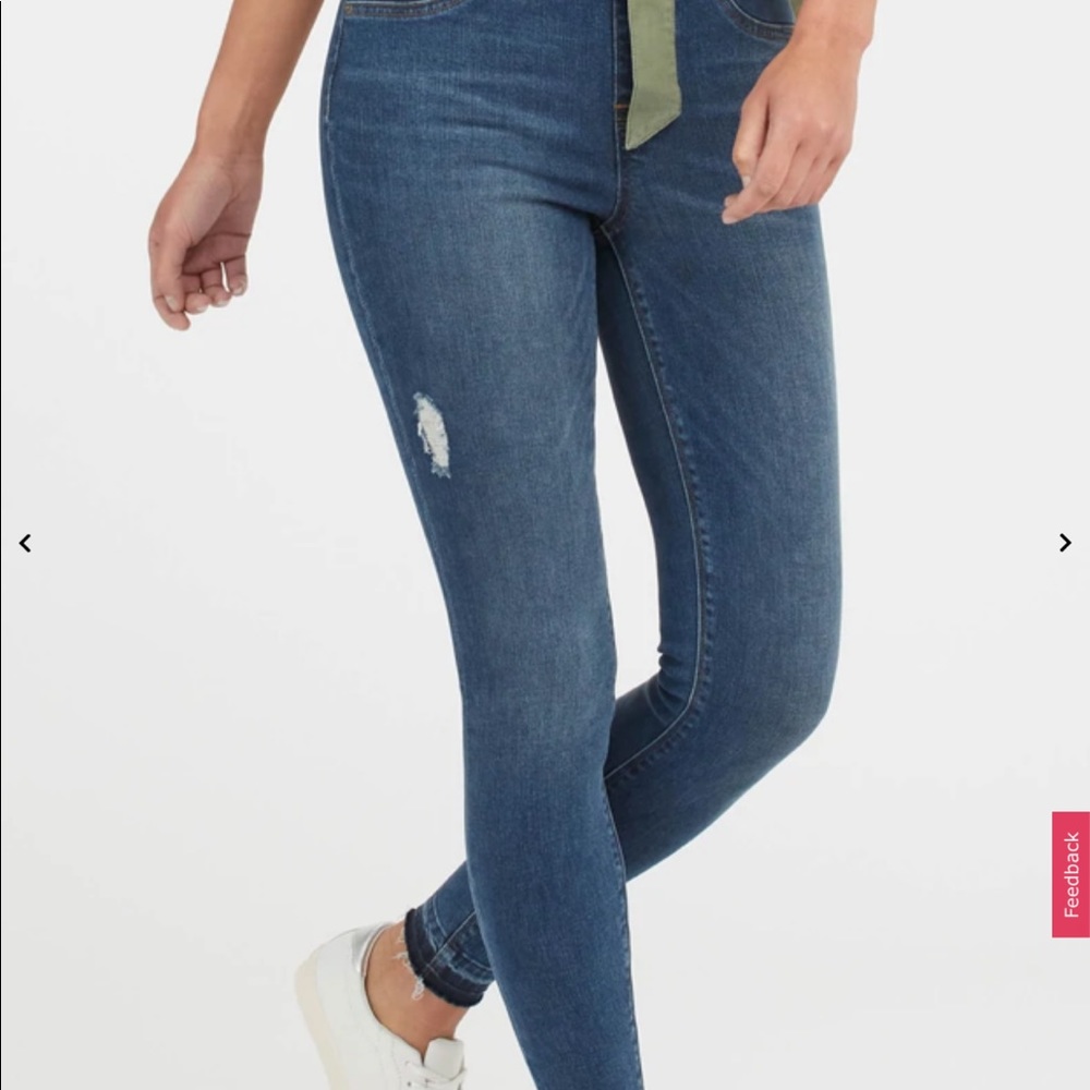 Spanx Distressed Ankle Skinny Jeans, Medium Wash in size M